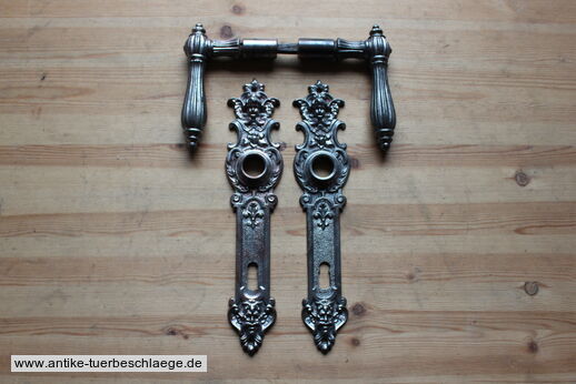 Abbildung des kompletten Gründerzeit Türgriffes g03