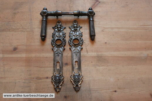 Abbildung des kompletten Gründerzeit Türgriffes g454