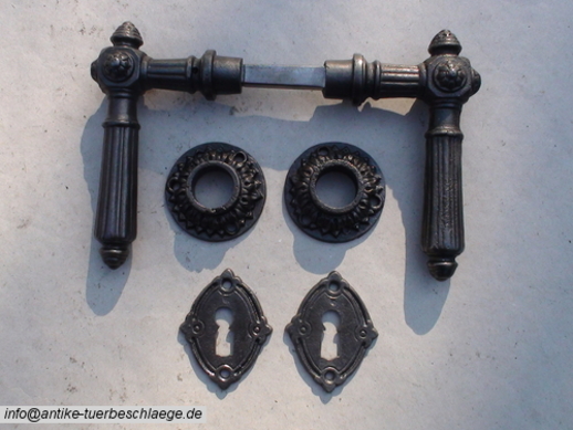 Abbildung des kompletten Türbeschlages g315