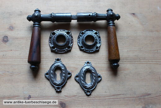 Abbildung des kompletten Türbeschlages g620