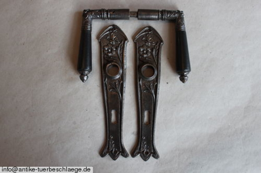 Abbildung der Türbeschläge j416