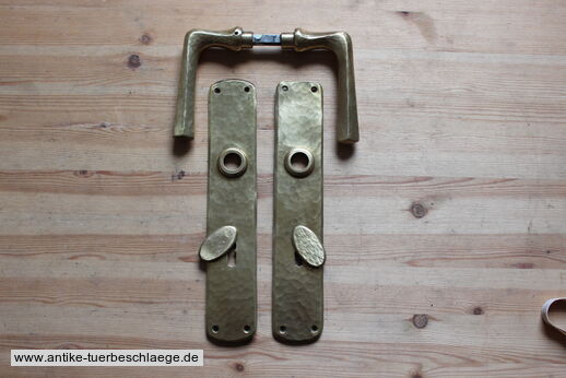 Abbildung der Türbeschläge j593