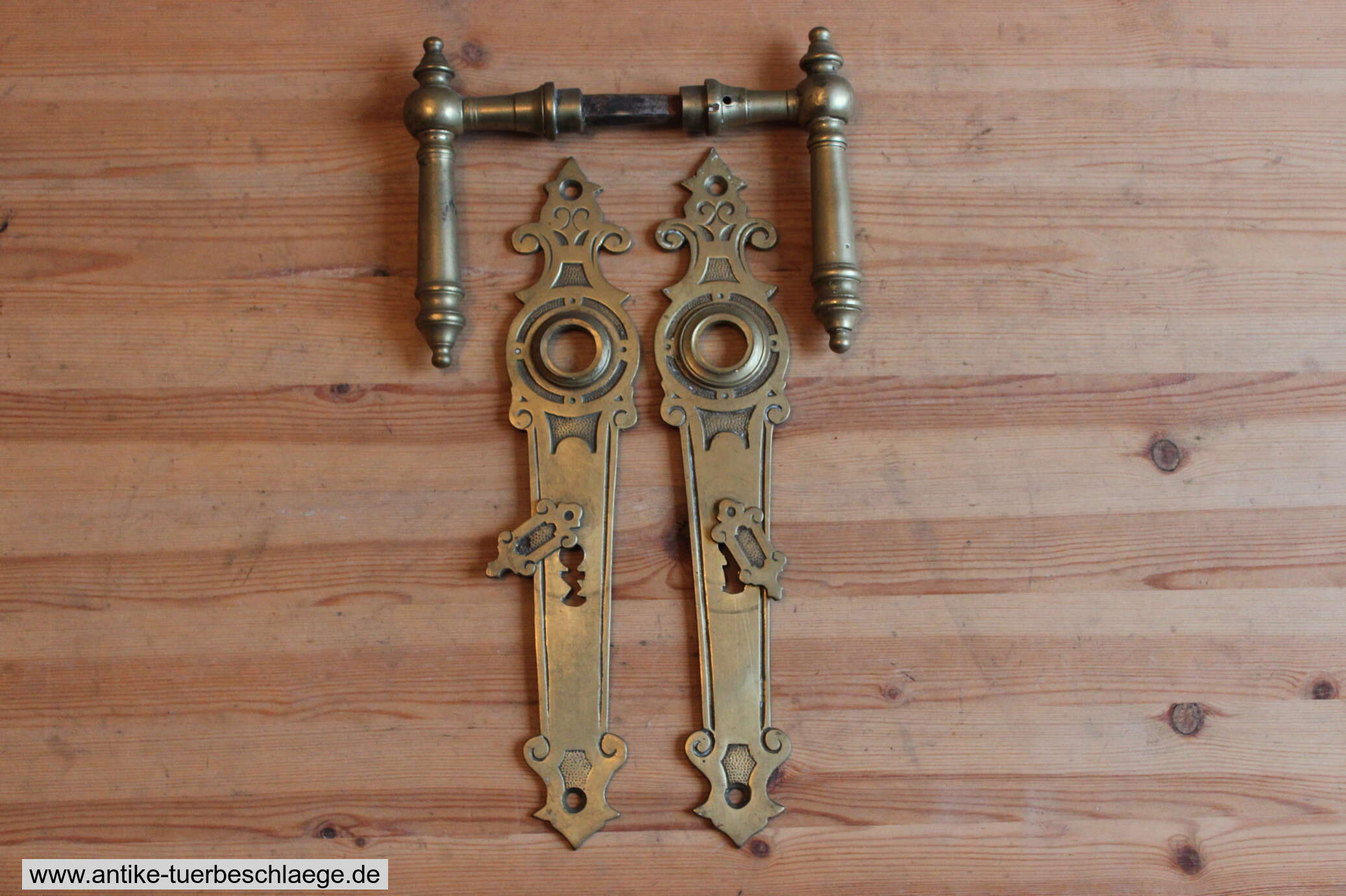 1. Bild - Jugendstil Türbeschlag - j603