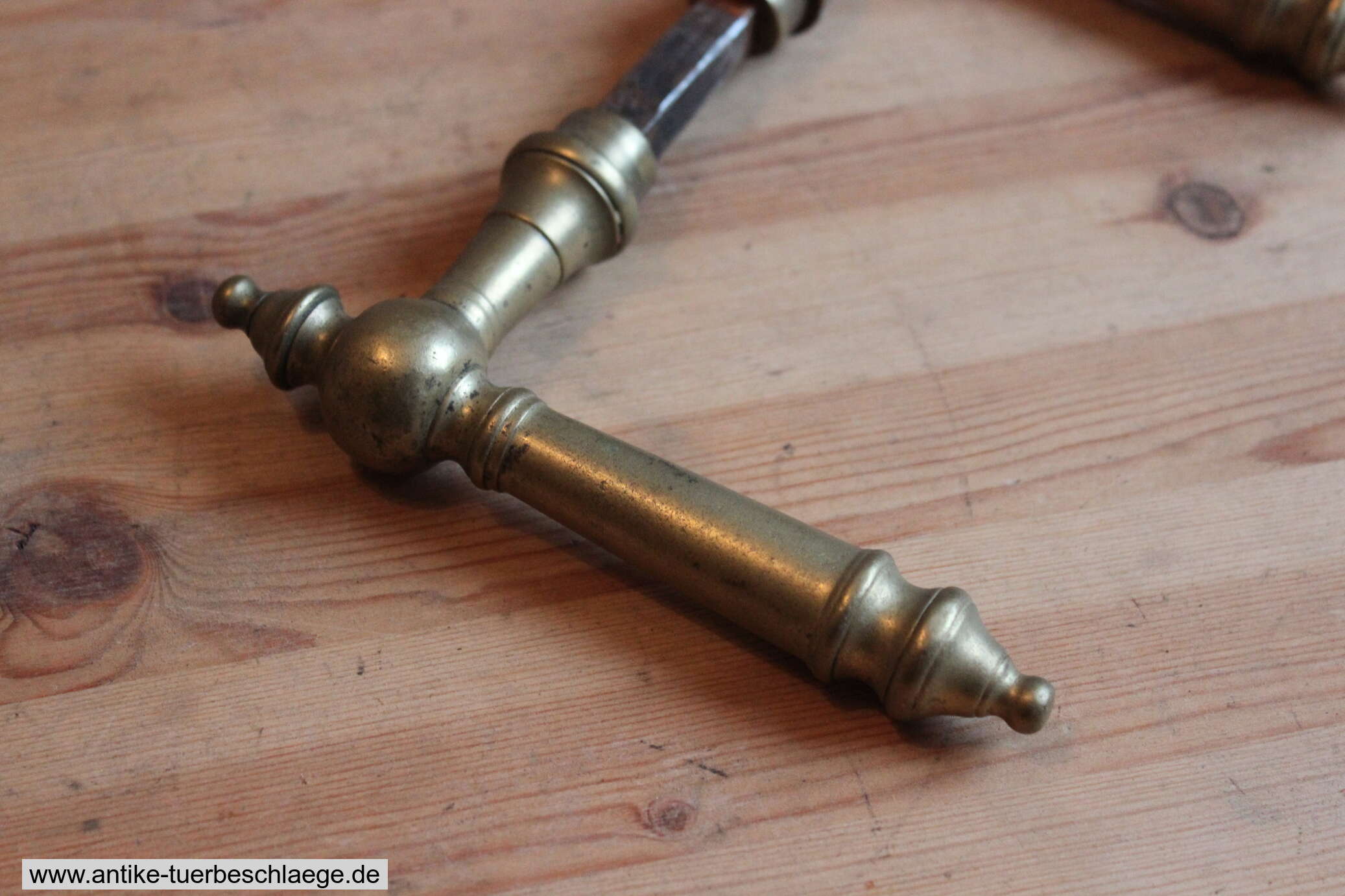 5. Bild - Jugendstil Türbeschlag - j603